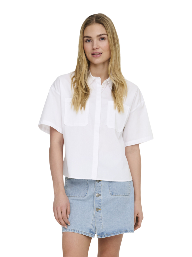 JDY Kurzarm Hemdbluse mit aufgesetzten Brusttaschen bei Robert Ley