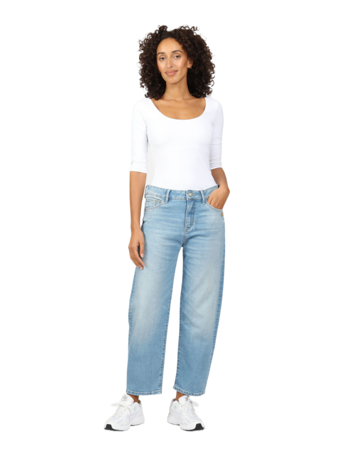 Gang O-Shape Jeans Ida bei Robert Ley