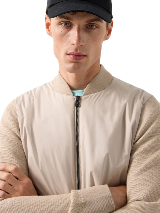 Bogner Strickjacke mit Reißverschluss bei Robert Ley