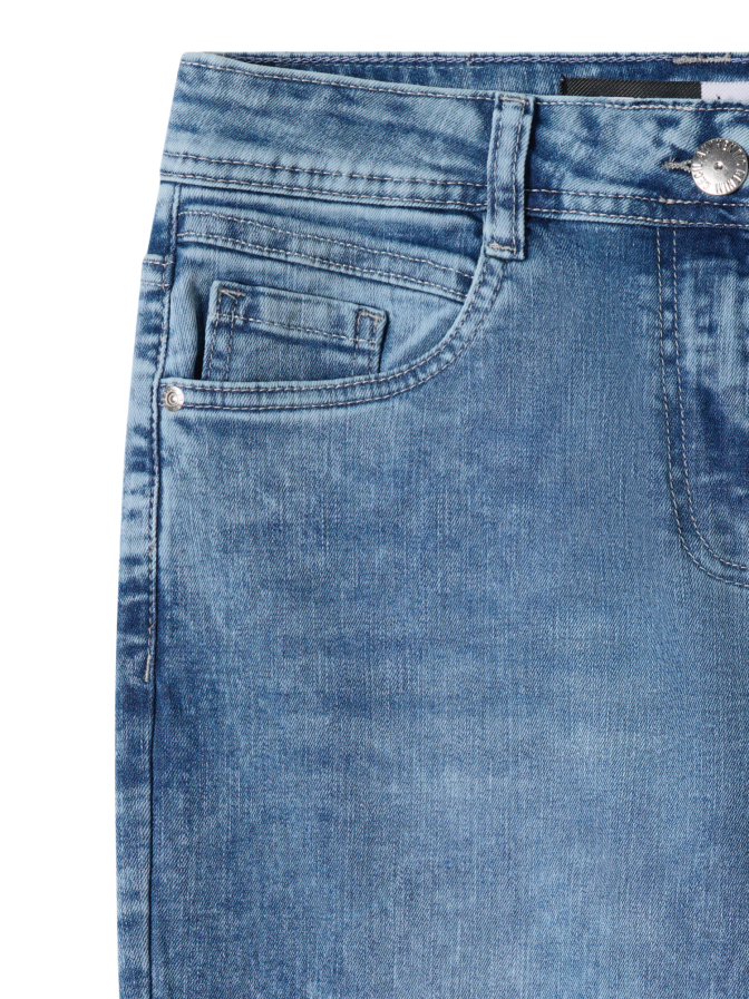 Cecil Jeans EOS_Neele bei Robert Ley