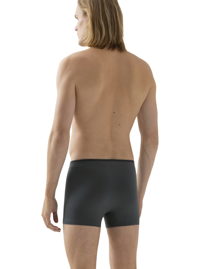 Mey Shorty bei Robert Ley