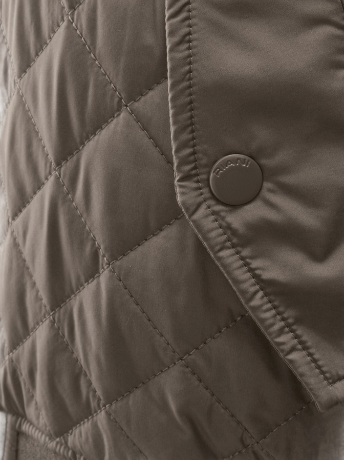 Riani Steppjacke mit Faux-Fur-Kragen bei Robert Ley