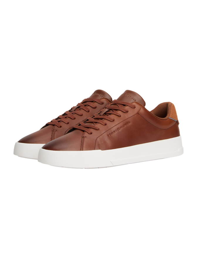 Tommy Hilfiger Court-Sneaker aus Leder mit Prägung bei Robert Ley