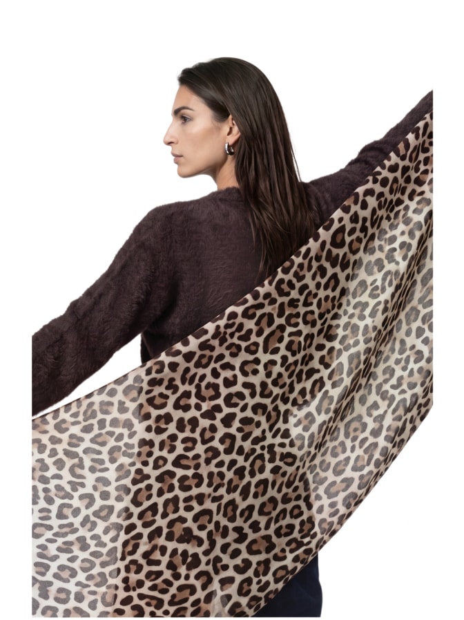 Monari Schal mit Leoprint bei Robert Ley
