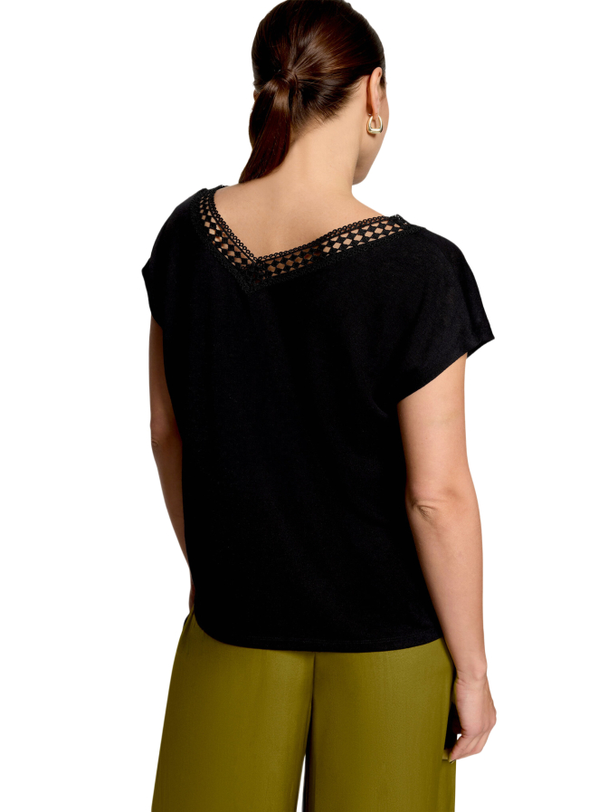 Zero Shirt mit V-Ausschnitt bei Robert Ley