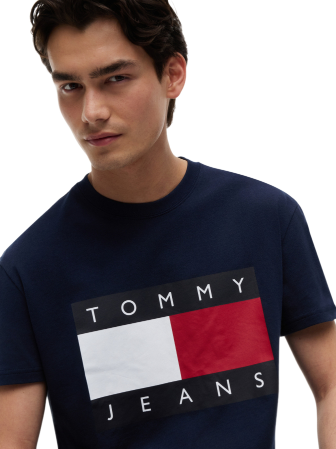 Tommy Jeans T-Shirt mit Flag-Badge bei Robert Ley