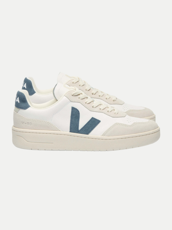 Veja Sneaker V-90 bei Robert Ley