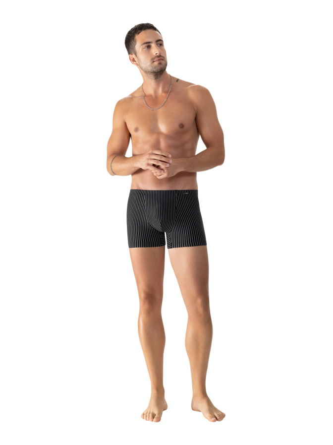 Mey Shorty bei Robert Ley