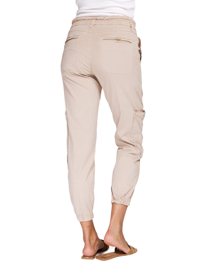 Zhrill Hose ZHFINNA bei Robert Ley