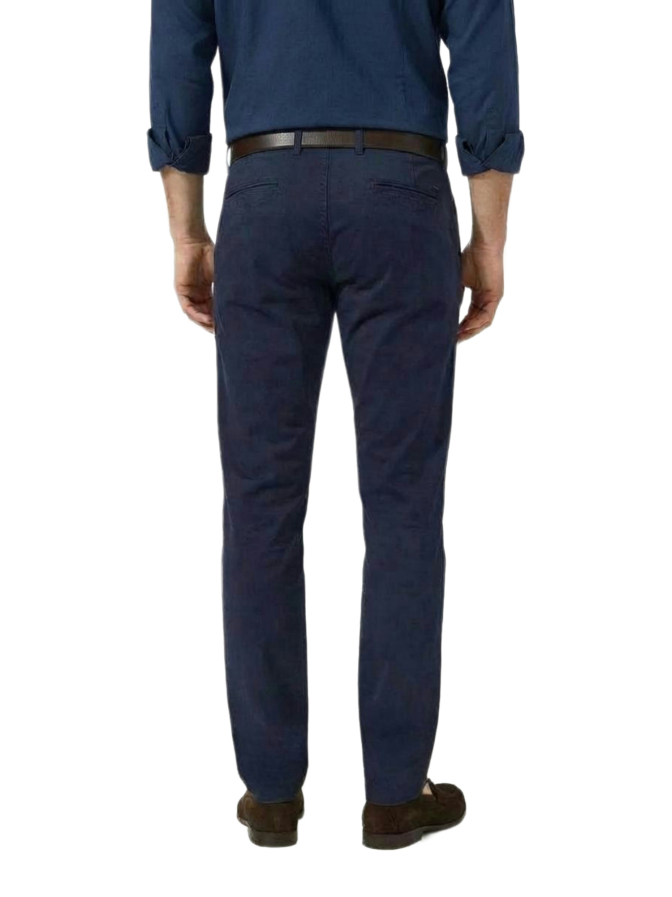 HILTL Slim-Fit Chino Tavi aus Seiden-Mix bei Robert Ley