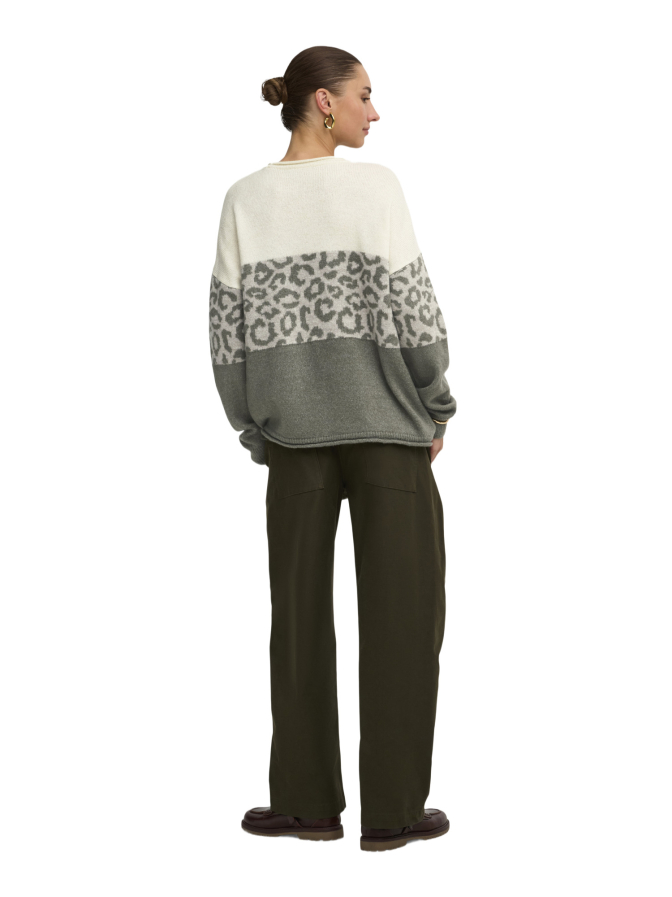 Only Pulover Jade mit Animalprint bei Robert Ley