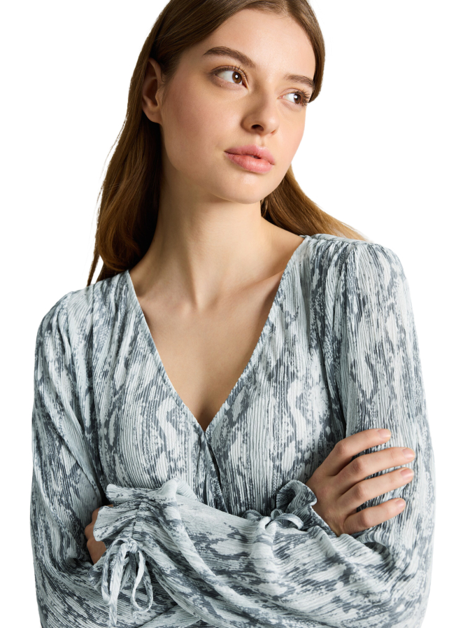 Tom Tailor Denim Wickelbluse mit Schlangenprint bei Robert Ley