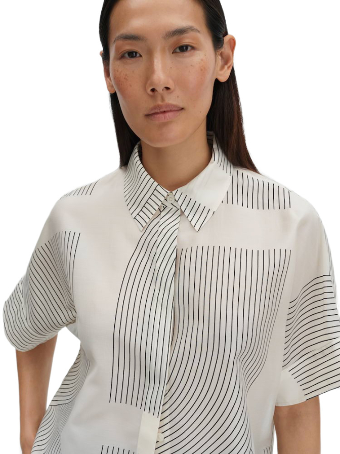 someday Boxy-Fit Bluse aus Satin Zulin bei Robert Ley