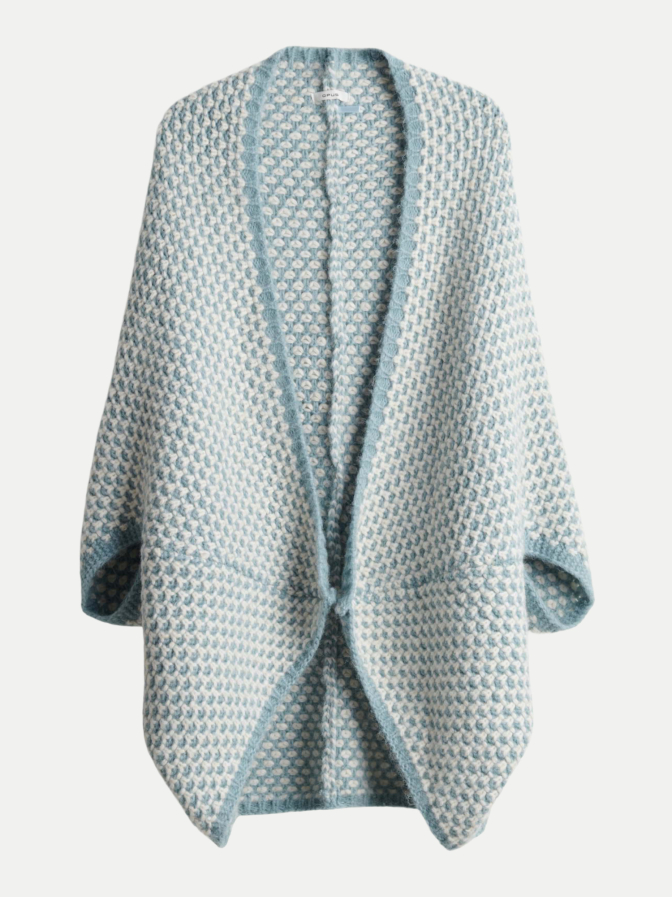 Opus Strickcape Amaryllis bei Robert Ley