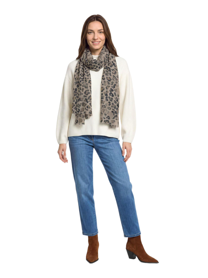 Betty Barclay Schal mit Animalprint bei Robert Ley
