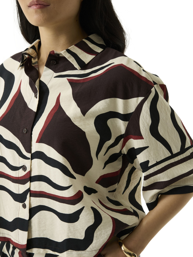 Garcia Bluse mit Allover- Print bei Robert Ley