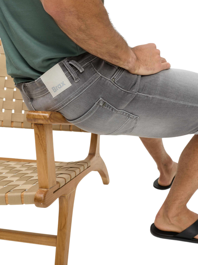 Brax Jeans Bermuda Chris bei Robert Ley