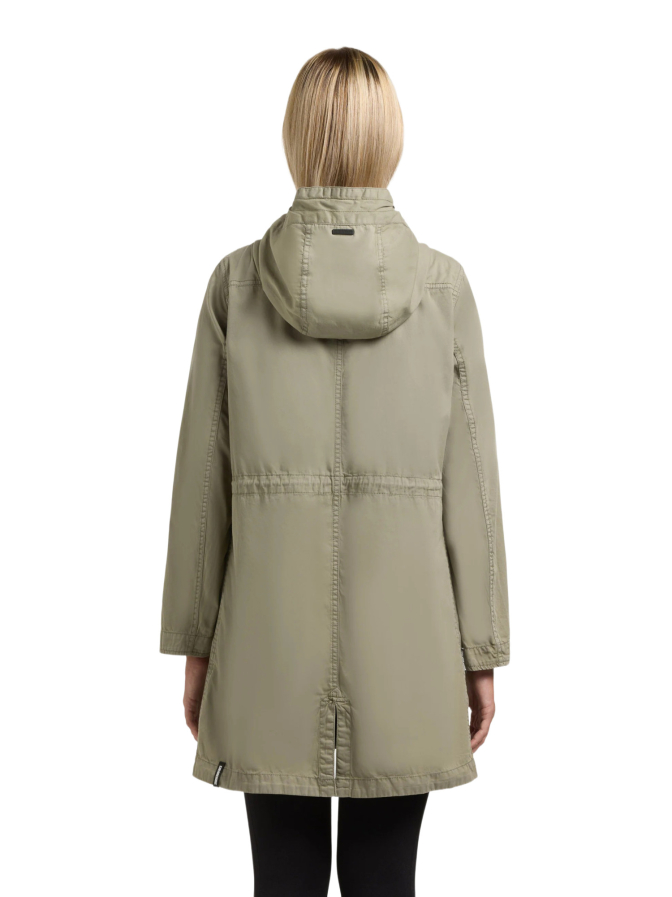 Khujo Parka Nika bei Robert Ley