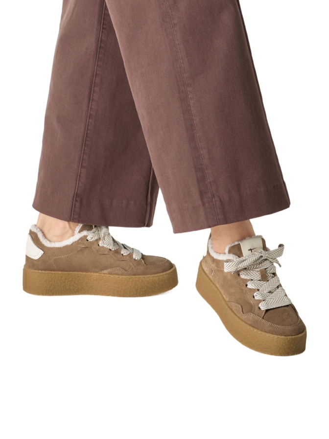 Tamaris Sneaker mit Teddy-Futter bei Robert Ley