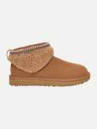 UGG Stiefel Classic Ultra chestnut bei Robert Ley