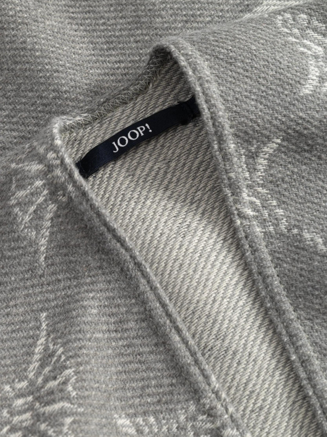 Joop! Poncho Azra bei Robert Ley
