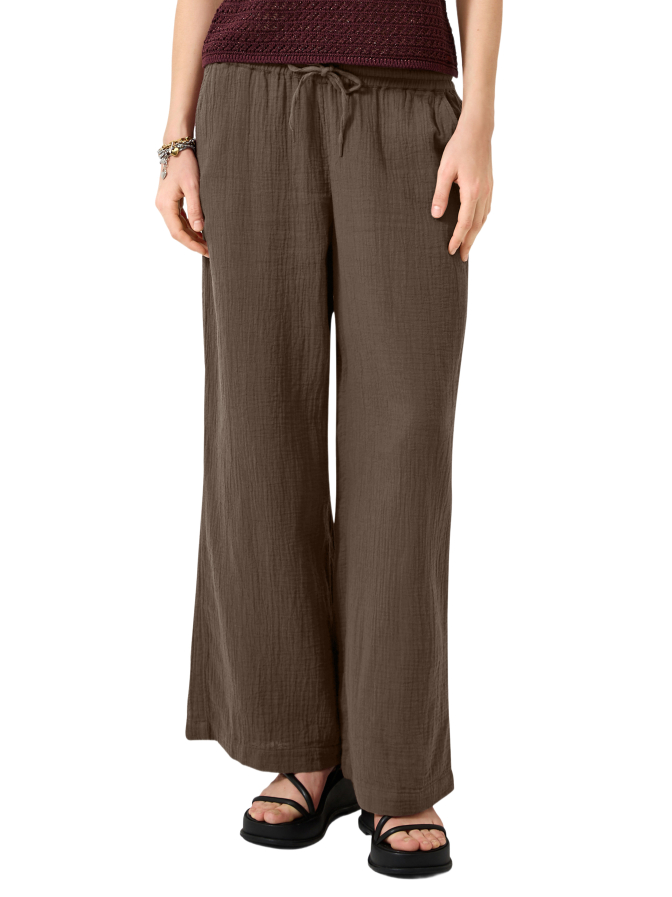 Q/S designed by Wide-Leg Hose bei Robert Ley