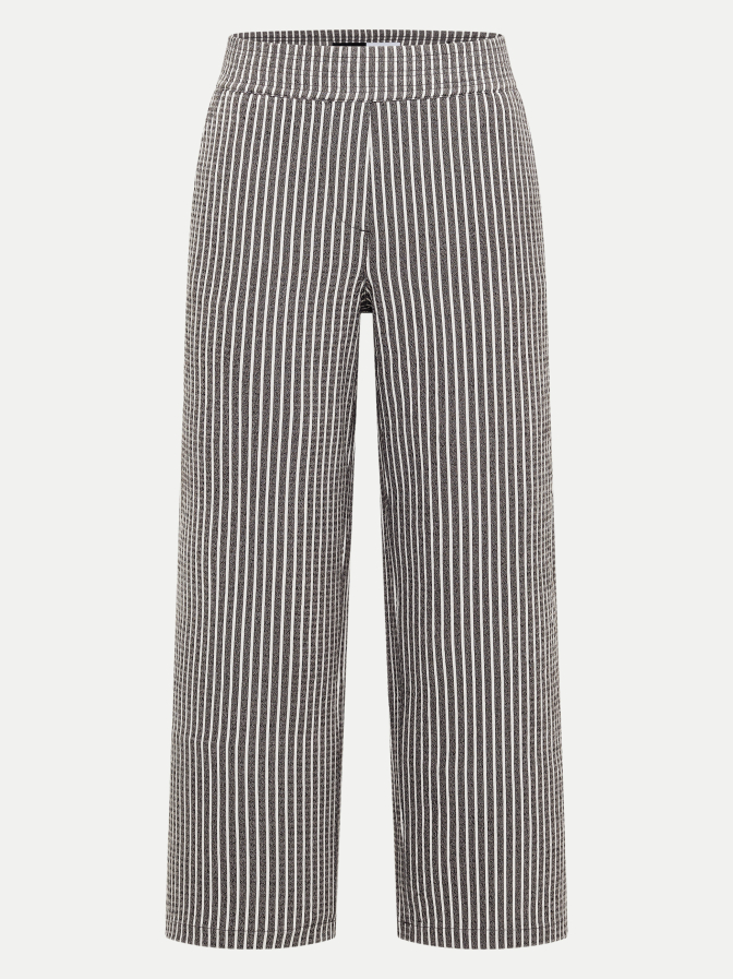 Cecil Hose Style Neele bei Robert Ley