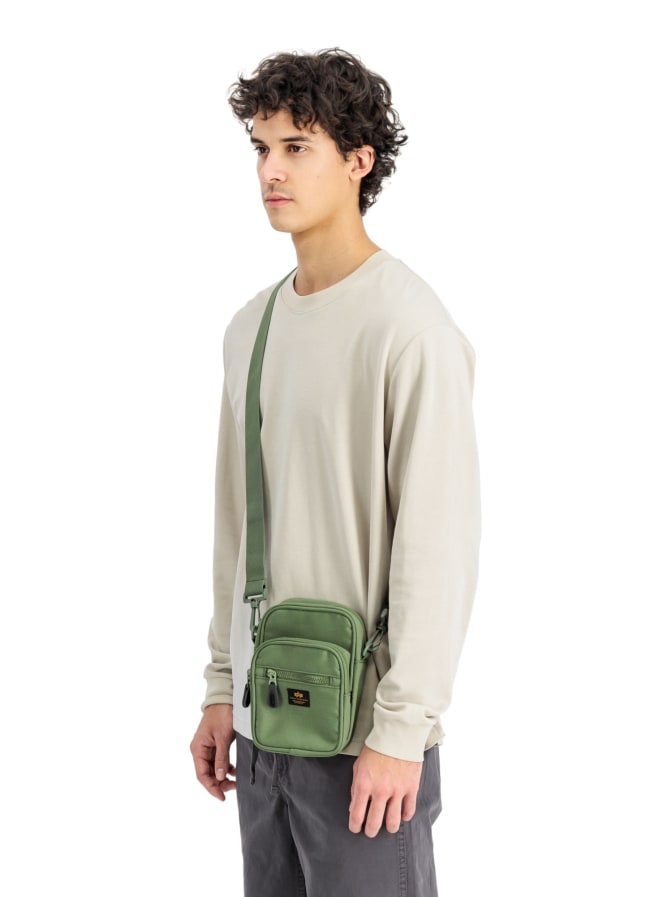 Alpha Industries Umhängetasche Messenger Bag S bei Robert Ley