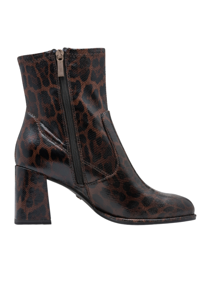 Tamaris Stiefel in Leo-Optik bei Robert Ley