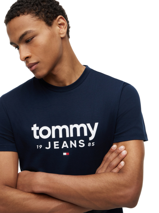 Tommy Jeans T-Shirt mit Logo-Print bei Robert Ley