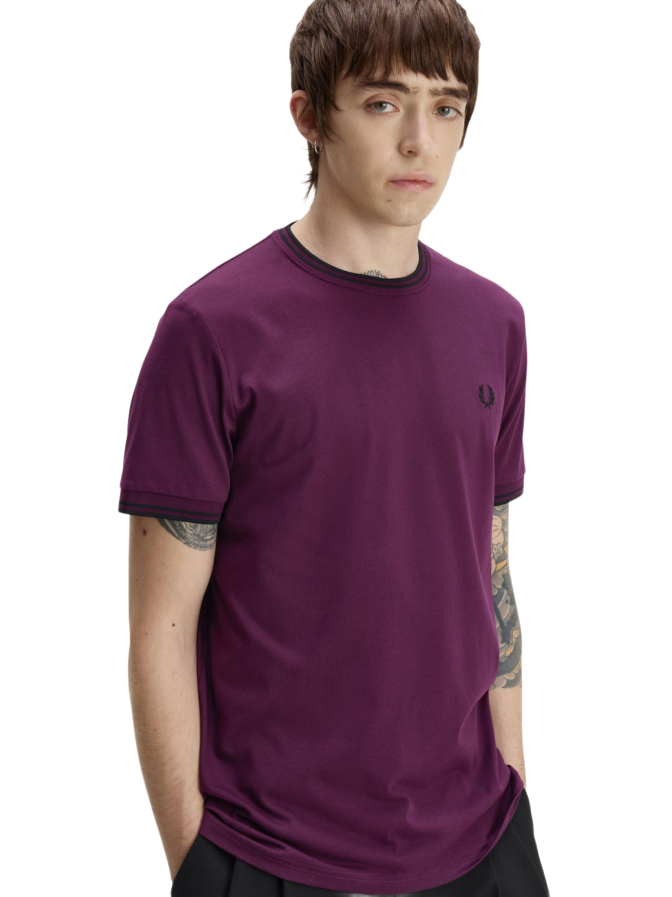 Fred Perry T-Shirt mit Doppelstreifen bei Robert Ley
