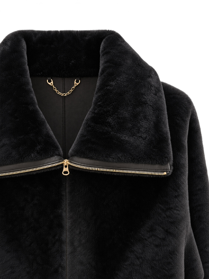 Nove Schafsfelljacke PATTY SHORT bei Robert Ley