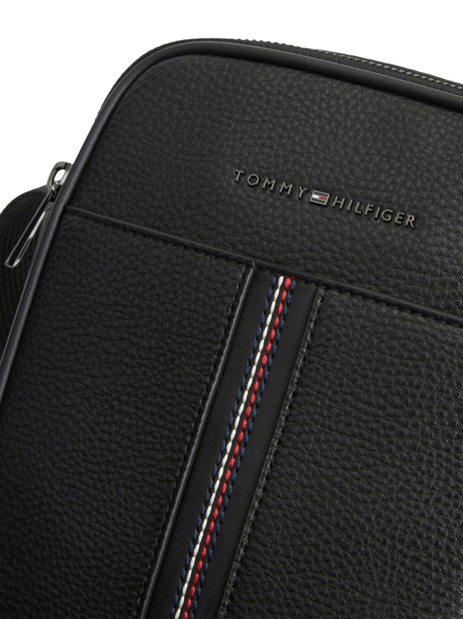 Tommy Hilfiger Crossbody Tasche bei Robert Ley