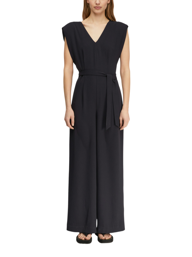 Comma Jumpsuit bei Robert Ley