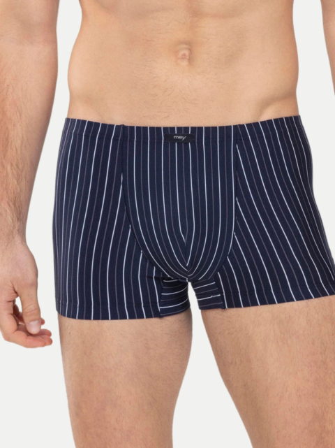 Mey Shorty bei Robert Ley