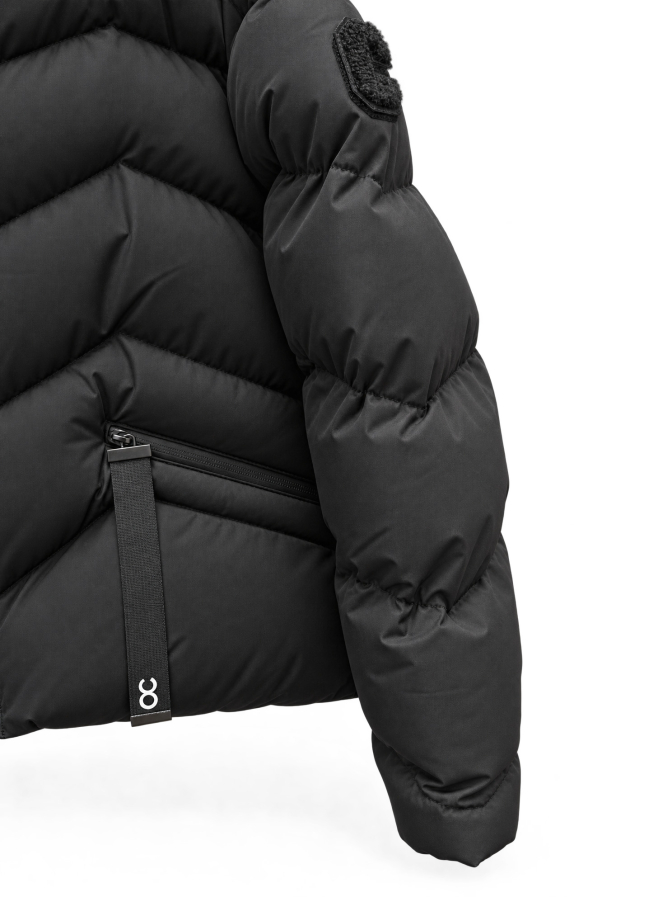Originale C Steppjacke mit abnehmbarem Logo-Patch bei Robert Ley
