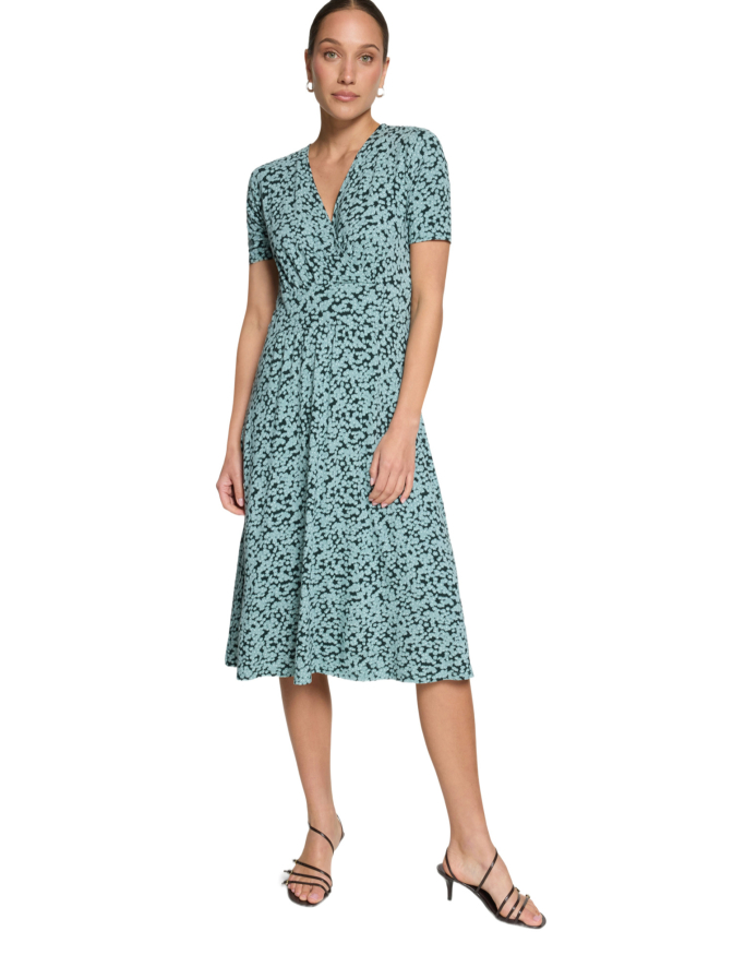 Zero Kleid bei Robert Ley