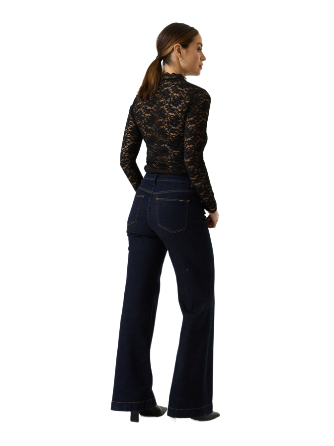 Garcia Spitzenbluse bei Robert Ley