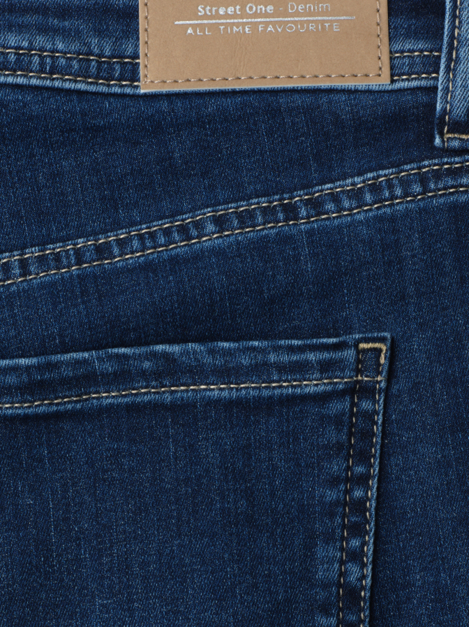 Street One Slim- Leg Bermuda Style Jane bei Robert Ley