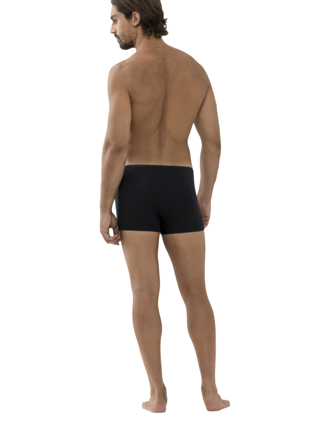 Mey Shorty bei Robert Ley