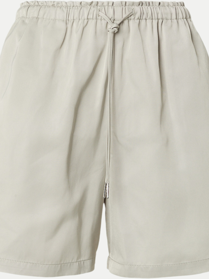 EDITED Yoko Shorts bei Robert Ley