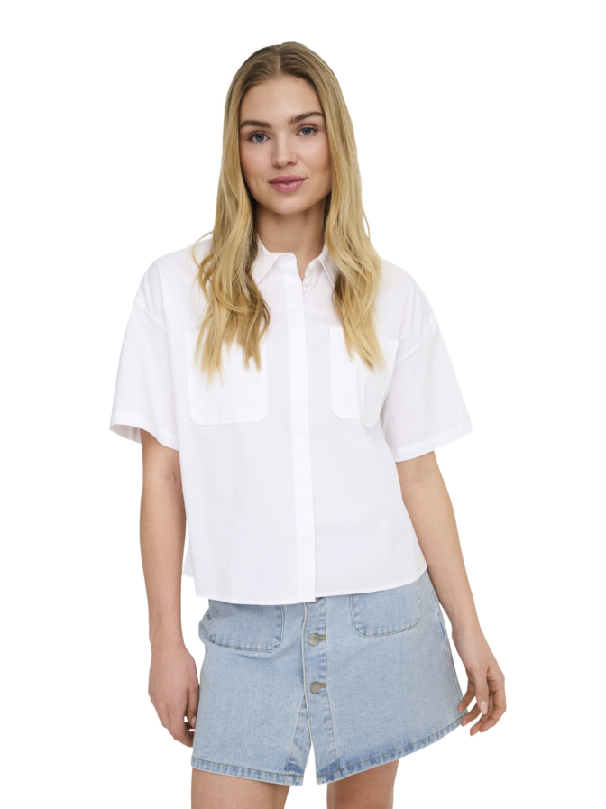 JDY Kurzarm Hemdbluse mit aufgesetzten Brusttaschen bei Robert Ley