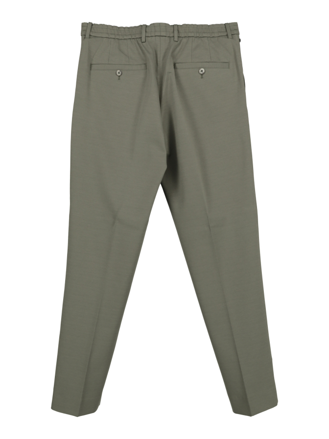 GTA Shorts Davide bei Robert Ley