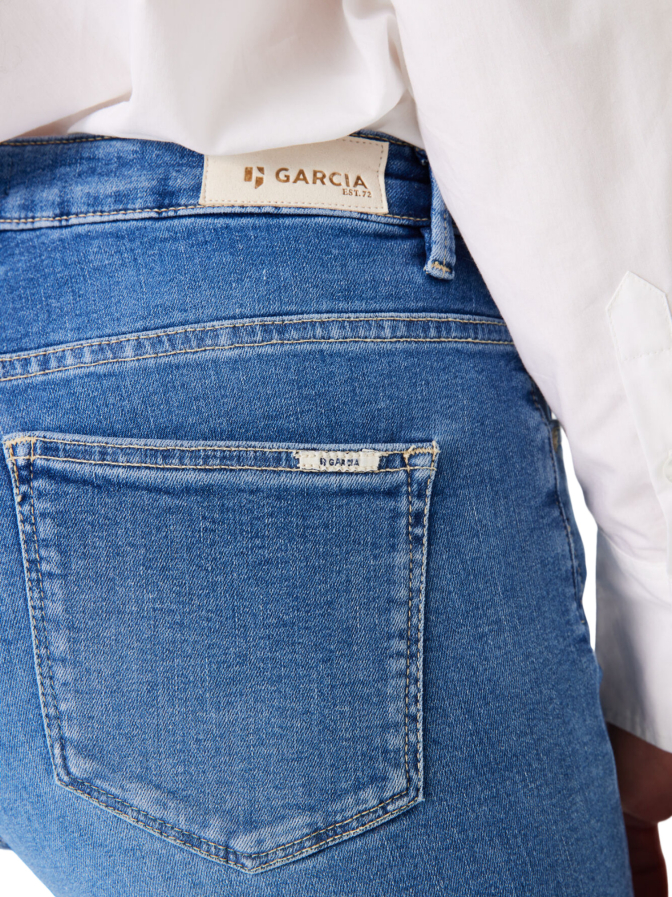 Garcia Jeans Celia bei Robert Ley