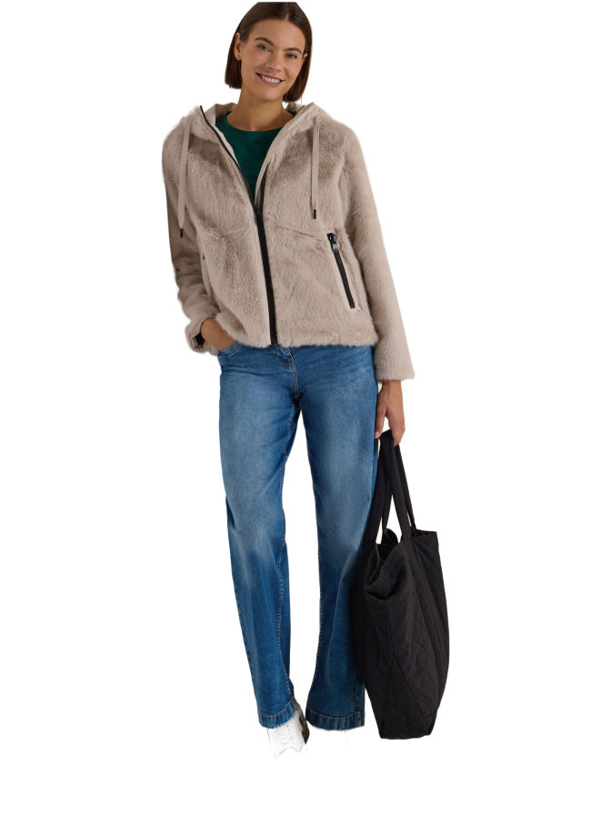 Cecil Fake Fur Jacke mit Softshelldetails bei Robert Ley